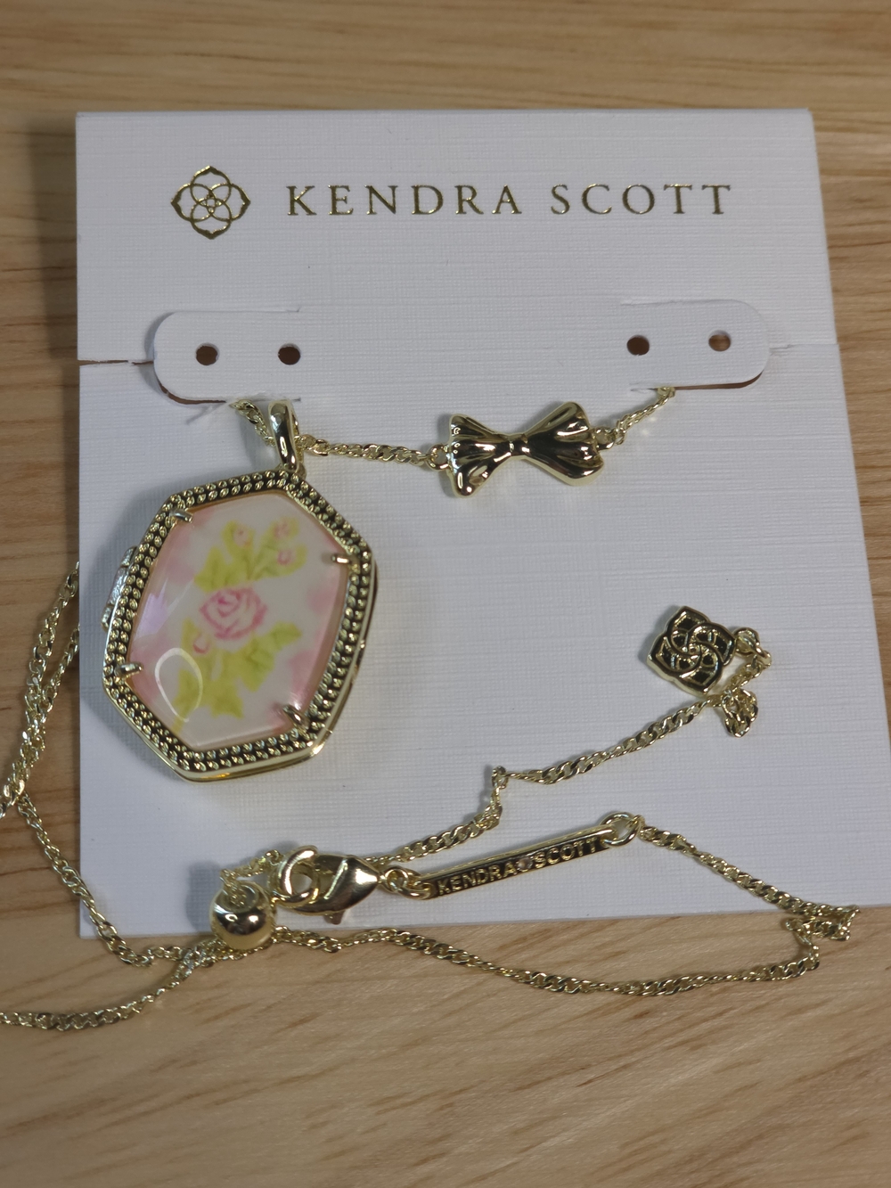 Kendra Scott Gold Floral Hexagon Locket - Picture 4 of 4